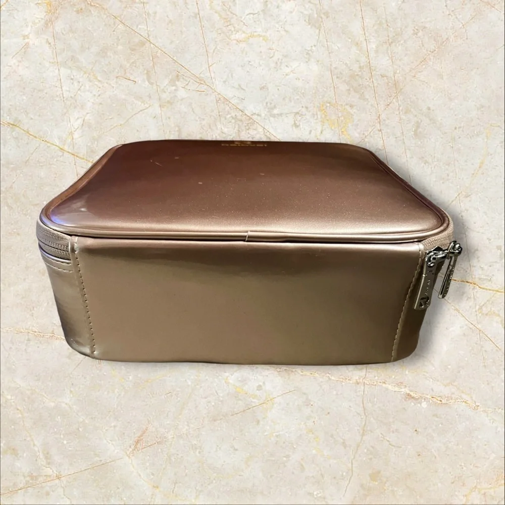 Relavel Cosmetics Case
